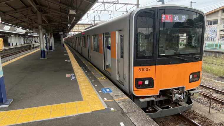 小川町駅の東上線ホーム